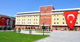1979 yılında ankara'da doğan fedi ercan, akdeniz üniversitesi tıp fakültesi'nden 2003 yılında mezun oldu. Istanbul Aydin Universitesi Rusyada Universite Egitimi Okumak Ukraynada Universite Egitimi Okumak