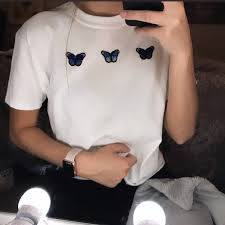 Black And White Brandy Melville Shirt White Butterfly Shirt Similar To Brandy Melville S Butterfly Tops Butterfly Clothes Cute Casual Outfits Aesthetic T Shirts