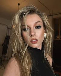Can't find any related account with ester_exposito. Ester Exposito On Instagram Let S Play By Ginomateus Beauty Natural Wedding Makeup Looks Hair Beauty