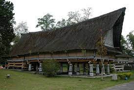 Perjalanan lintas barat ini sejauh 1.700 kilometer. Inilah Rumah Adat Batak Simalungun Bolon Sumatera Utara Batak Network