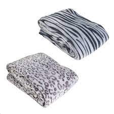 Herzlich willkommen auf unserer couch natürlich ist jede zebra decke unmittelbar auf amazon zu haben und schönen kann somit. Kuscheldecke 150x200cm Flanell Lasercut Zebra O Leopard Wohndecke Decke Marabella S Shop