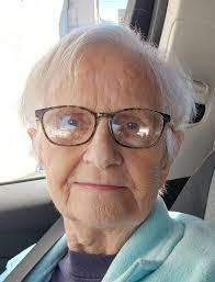 Nancy Giaccio's Instagram, Twitter & Facebook