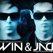 Stream Julian Serrano