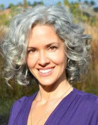Hairstyles For Over 60 Grey Hair 2020 Long Gray Hair Grey Curly Hair Grey Hair Styles For Women