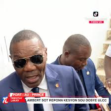 Senatè Wilot lage l san Anestezi sou Radio Kiskeya, li di senatè yo sispann  plenyen Prezidan Jovenel pa #KEP, li pa La Lwa li pap ka ni koupe ni  pwolonje manda nou.