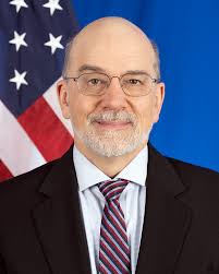 Douglas Pitkin's Instagram, Twitter & Facebook