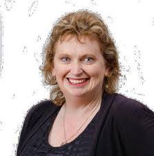 Robyn Parkes's Instagram, Twitter & Facebook