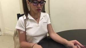 Meowslut quickie park date