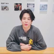 Tienes un enorme corazón jimin, eres muy tierno. Jimin Vlive Bts Vlive Bts Amor Da Minha Vida Meninas