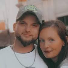 Fundraiser by Crystal Todd : Supporting Ash's Fiancee and Children