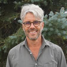 In case you missed it, the newest episode of Sustainable Cities dropped  last week. Host William Shutkin (MENV Urban Resilience and Sustainability  Specialization Lead and Curriculum Development Director) and Andy Bush  introduced