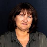 Katherine Thorp's Instagram, Twitter & Facebook