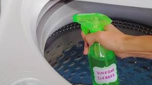 After debating between burning the house down and buying a new machine, i eventually decided that washing it with vinegar was the best, cheapest option. How To Clean Washing Machine With Vinegar A Step By Step Guide