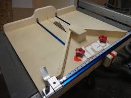 How To Make A Crosscut Sled With Flip Stop Block Free Plans Youtube Table Saw Crosscut Sled Table Saw Sled