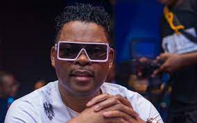 Download mp3 juice for free at chemistryambassadors acs mp3,chemistryambassadors.acs.org. Mc Roger Divulga Um Trecho Da Musica Do Verao Ao Lado Twenty Fingers Moz Entretenimento
