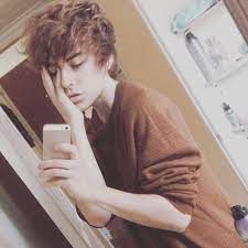 Instagram Photo By Woah Dude I Didnt Meme It Jul 11 2016 At 5 23pm Utc Androgynous Hair Hair Inspiration Short Hair Styles