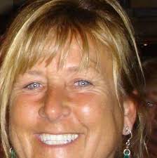 Warning against using Comfort Experts for AC needs due to slow service