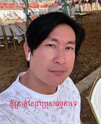 Lee Win (@leewin8999)