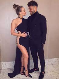 So happy to be on this wild journey with my soulmate, perrie, 27, wrote on instagram. Pics Perrie Edwards Pregnant See Pic That Has Fans Speculating Hollywood Life