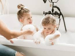Bathing your baby with eczema. Top 5 Best Bubble Bath For Kids In 2021 Imc Grupo