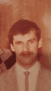 Witam szukam mojego taty bardzo długo go nie widziałem i nie wiem czy nadal  żyje tutaj dodaje jego zdj nazywa się Krzysztof Augustyn i proszę o  udostępnianie dalej tego zdj i proszę