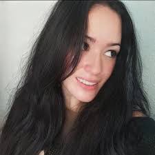 Vanessa Padron's Instagram, Twitter & Facebook