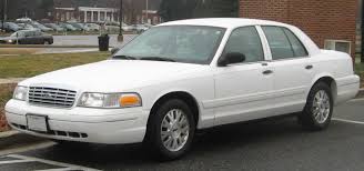 The average rating is a 4.1 out of 5 stars. File 2003 2007 Ford Crown Victoria Jpg Wikipedia