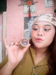 RECOMMEND YOUR FAVORITE BEAUTY ITEM🎀 Look👀 how nice my brows are. I  really love this product so much. #focallure_dailyshare