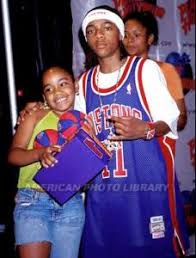 See pictures and shop the latest fashion and style trends of bow wow, including bow wow wearing outerwear, tops, pants & shorts and more. Lil Bow Wow Male Musicians Bellazon