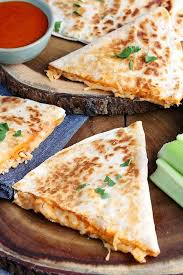 Buffalo Chicken Quesadillas Recipe In 2020 Buffalo Chicken Quesadilla Chicken Quesadillas Yum Yum Chicken