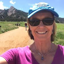 What are some clubs or HOAs that let you live along a river in Colorado?