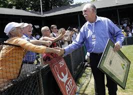 Australian tennis player Owen Davidson, who won 13 Grand Slam doubles  titles, dies at 79