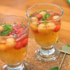 Jika pikiran berpacu dan tingkat stres terus menanjak, segelas air yang diisi dengan biji selasih merupakan solusi cepat dan sederhana untuk kecemasan. Cara Membuat Minuman Segar Dari Buah Mudah Dan Menyehatkan Lifestyle Liputan6 Com