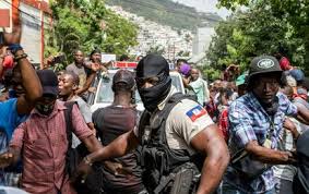 El presidente de haití, jovenel moise, fue asesinado en un ataque ocurrido esta madrugada en su residencia privada, en el que también resultó herida de bala la primera dama, según informó el primer ministro interino, claude joseph, en un comunicado. T 2xy7cc8ymfvm