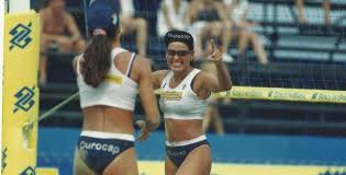Você será uma jogadora de volei de praia feminino e se classificou para o campeonato mundial. Pioneira Do Volei De Praia Adriana Divide Rotina De Agente Com Projeto Social No Rio De Janeiro Esportes Home