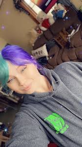 Can I add more purple to my split-dyed hair without re-bleaching?