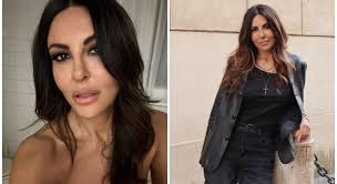 Sabrina Ferilli compie 61 anni. Il calendario hot, la maternità, l'amicizia  con Maria De Filippi e lo spogliarello per la Roma: «Ricevetti minacce di  morte»