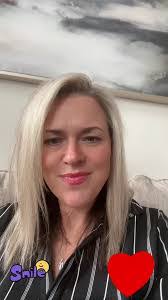 Shawna Whitney's Instagram, Twitter & Facebook