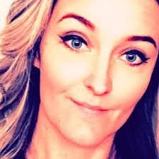 Lacey Shafer's Instagram, Twitter & Facebook