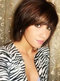 It is one of the best medium bob hairstyles with bangs that features straightened and polished hair. 25 Trending Short Layered Haircuts Inspiration Godfather Style