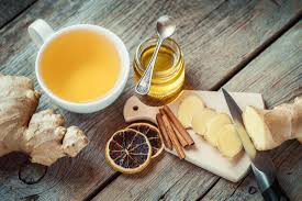 Which Is Best For Sore Throat Lemon Honey Or Alcohol