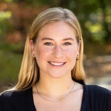 Alicia Capps's Instagram, Twitter & Facebook