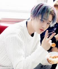 Seungyoun Uniq Korean Idol Celebrities Living In Korea