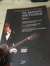 Oktober 1950 in amsterdam) ist ein niederländischer gitarrist und komponist. Jessa Sacksioni The Last Name Rhodes Was Derived From The Rhodes Piano Vouar Abica