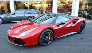 Ferrari passione rossa, da maranello a maratea. Spotlight Rosso Maranello Ferrari 488 Gtb
