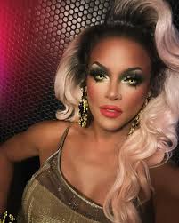 Justine Van de Blair (@justinequeenqueen) • Instagram photos and videos