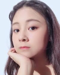 Bubu Au Yeung (歐陽巧霖)