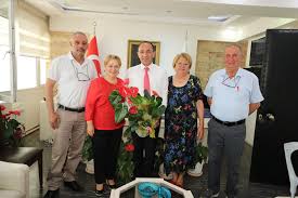 Özbek Köyü Muhtarımız Sayın Işık Erdoğan ve değerli azalarına nazik  ziyaretler için çok teşekkür ederim. #urla #urlabelediyesi Burak Oğuz