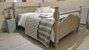 Upcycling Pine Bed Google Search Upcycle Bed Pine Beds Bed Design