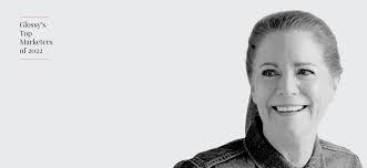 Mary Alderete's Instagram, Twitter & Facebook